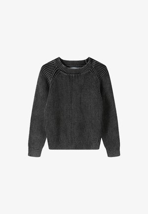 Maglione lavorato a maglia grigio scuro con texture a coste, colletto a girocollo e maniche raglan, dotato di polsini e orlo aderenti. Design semplice.