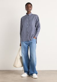 Lacoste UNISEX - Button-down blouse - navy blue/flour/delphinium/france blue