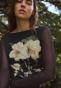 Next KEW COLLECTION LONG SLEEVE RUCHED - Blūze - black floral placement