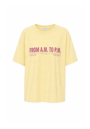 OH APRIL, BF T-SHIRT AM TO PM - T-shirt con stampa - butter yellow