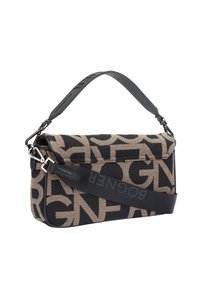 Bolso de hombro de lona con un patrón de logo en negro y marrón, detalles en negro y una correa ajustable con textura suave y hardware metálico.