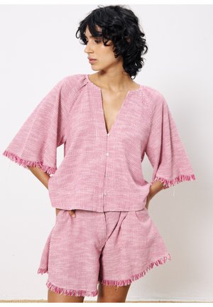 ANASTAZIA - Shorts - fuchsia