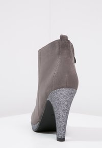 Marco Tozzi High heeled ankle boots - grey