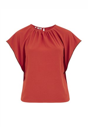 Top rosso a maniche corte con scollo rotondo, dettagli arricciati alle spalle e una texture liscia. Presenta spacchi sulle maniche.
