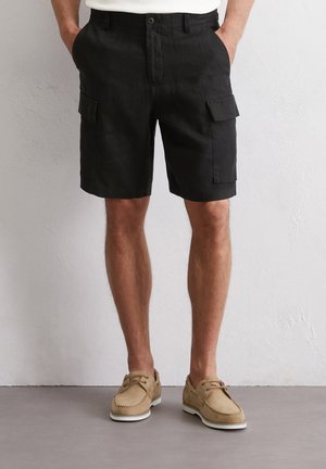 MODEL EKSJÖ - Shorts - black