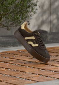 Non sélectionné, espresso brown/light yellow