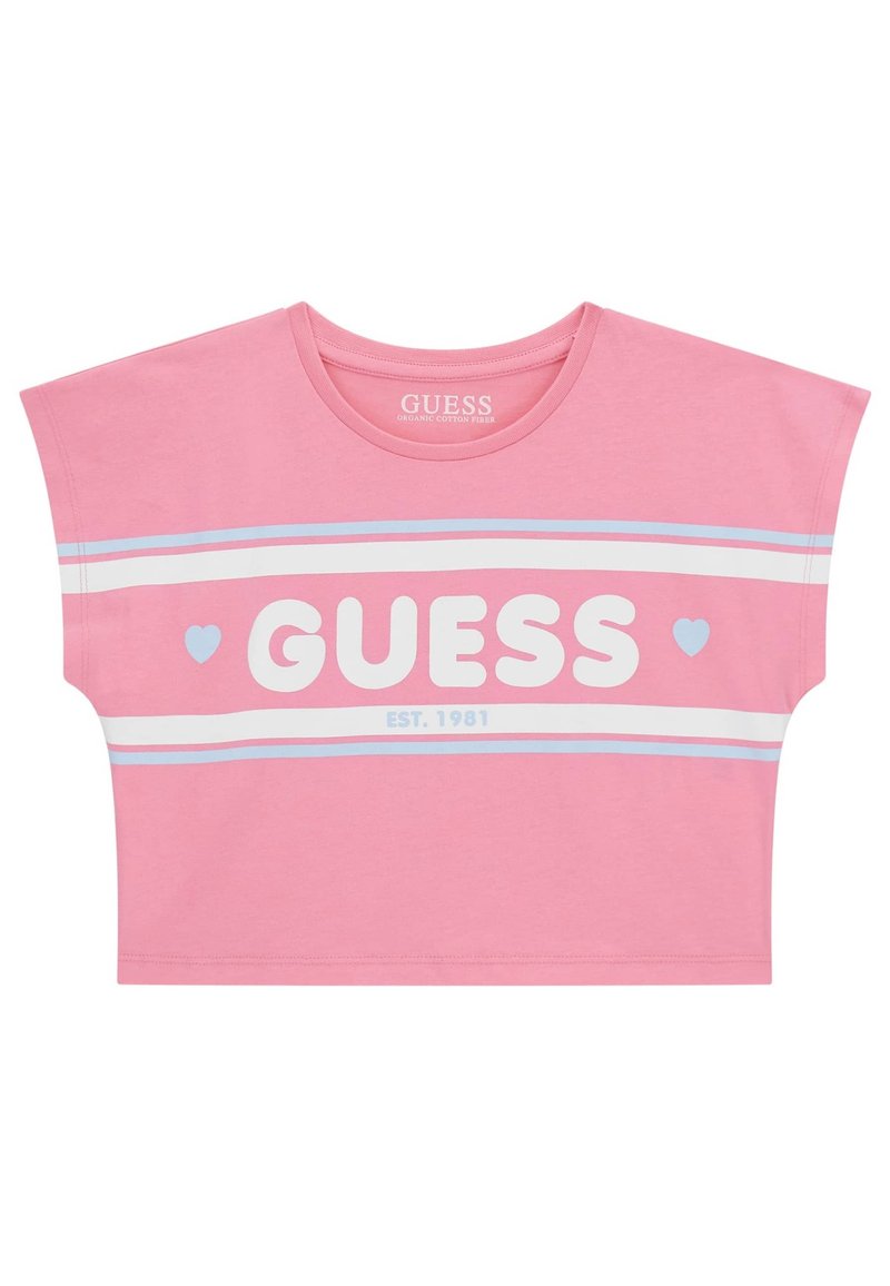 Roosa lühike t-särk, mis on valmistatud orgaanilisest puuvillast. Särgil on valge "GUESS" logo, sinised ja valged triibud ning väike südame detail.