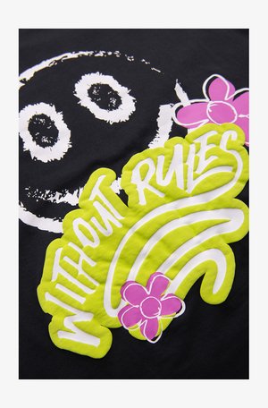 Ombre, T-SHIRT WITH PRINT OM-TSPT-0288 - Camiseta estampada - black