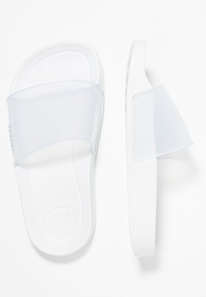 IGOR BEACH CRISTAL - Sandały kąpielowe