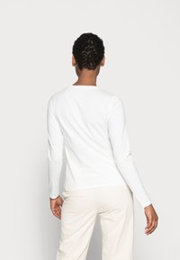 GANT ARCH LOGO - Camisola de manga comprida - eggshell