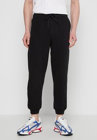 Niet geselecteerd, black
