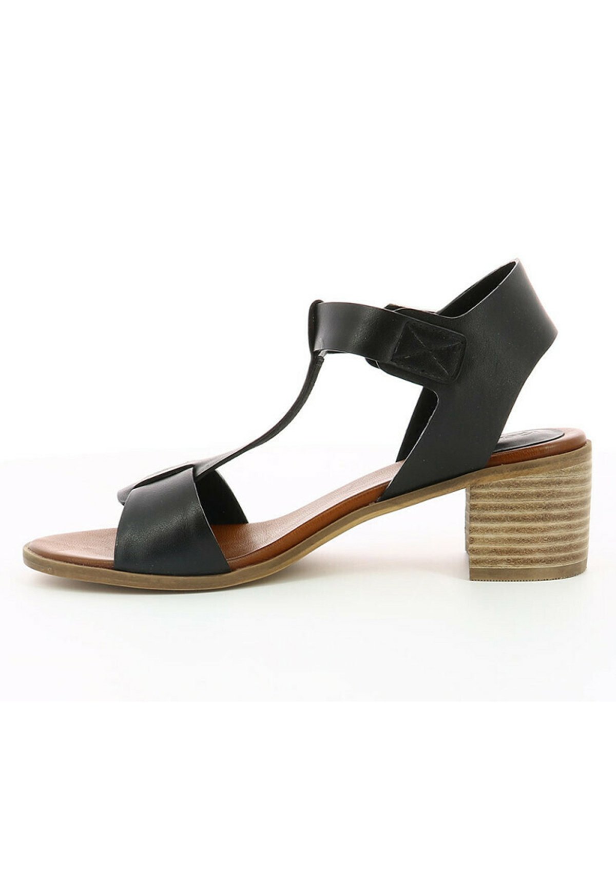 sandales femme kickers