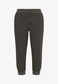 Unselected, black oyster