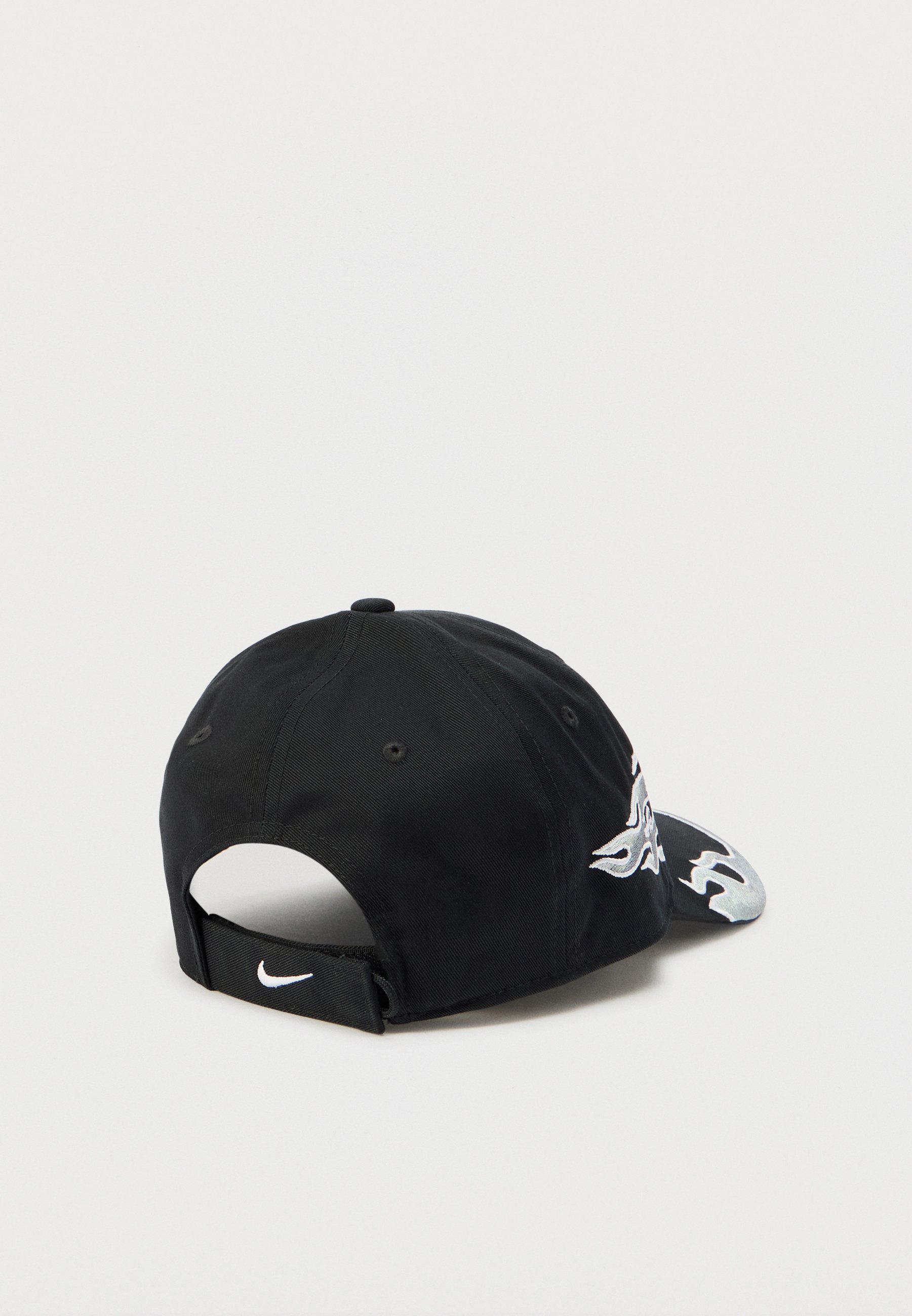 nike summer cap