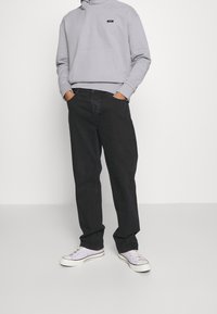 Calvin Klein Jersey con capucha - lilac