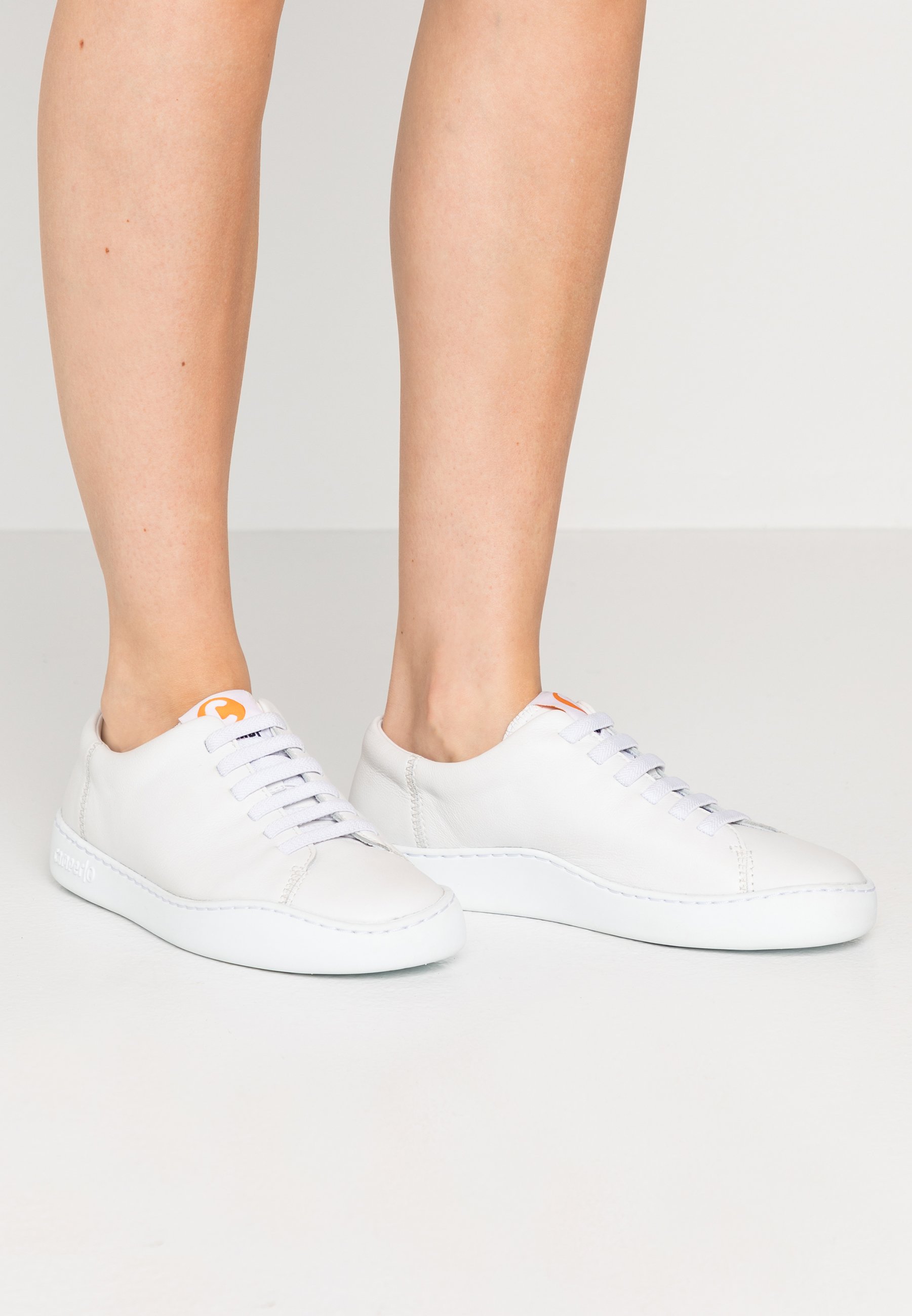 Camper PEU TOURING Joggesko offwhite Zalando.no Camper TWINS HOOPS Joggesko multicolor Zalando.no
