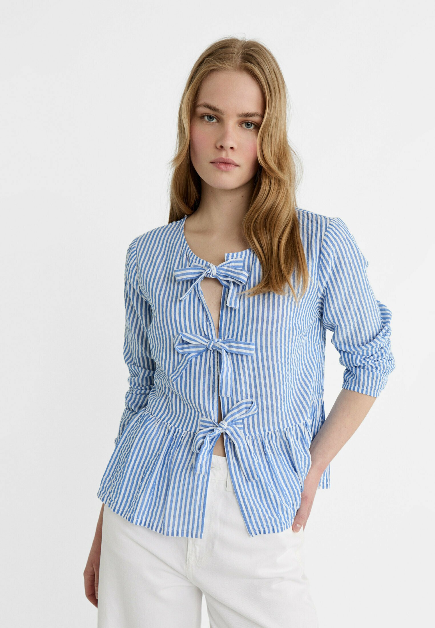 Stradivarius STRIPED WITH BOWS - Blouse - light blue - Zalando