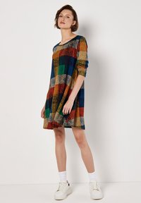 Apricot CHECK    - Robe en jersey - blue