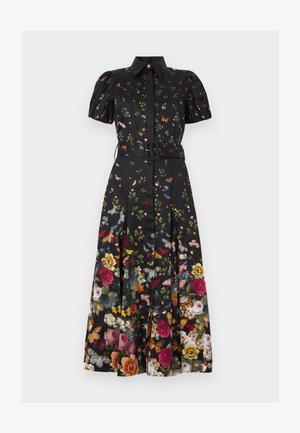 Robe midi noire avec manches bouffantes, ceinture et col, ornée d'un imprimé floral et papillons vibrant sur l'ensemble.
