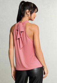Lipsy REGULAR FIT - HOTFIX HALTER NECK - Blůza - pink