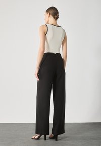 Anna Field Auduma bikses - black