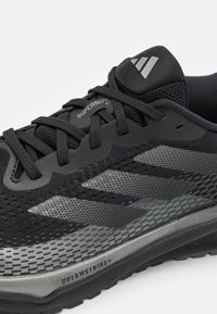 adidas Performance Silniční běžecké boty - black