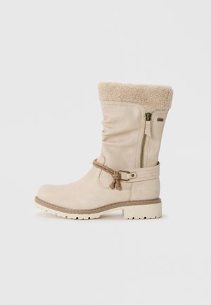 Winter boots - beige