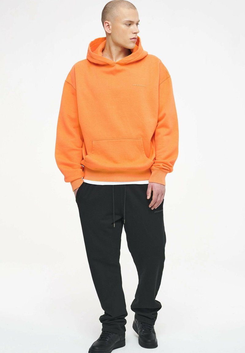 Pegador Sweater oranje