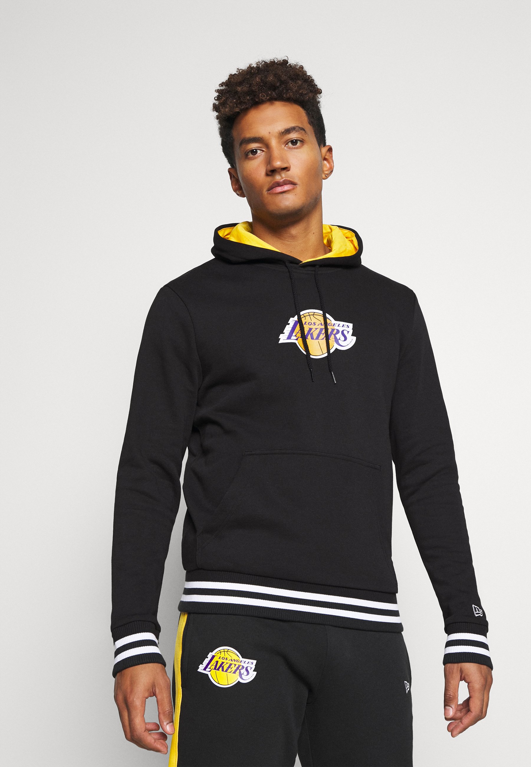New Era Los Angeles Lakers Nba Varsity Detail Hoody Vereinsmannschaften Black Schwarz Zalando De