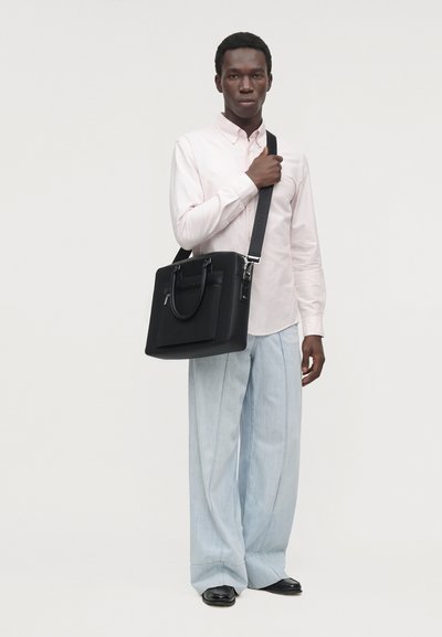 Lacoste COMPUTER BAG - Sac ordinateur - noir