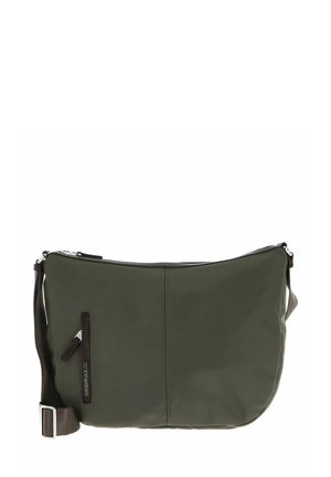 Sac bandoulière en nylon vert avec fermeture éclair, comprenant une poche à l'avant, une sangle ajustable et une texture lisse. Accents en marron foncé.