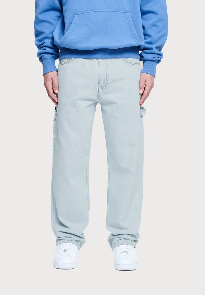 Pegador DAULE BAGGY WORKWEAR - Vrečaste kavbojke - sand washed blue
