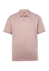 Polo skjorte i blød pink stof, med krave, tre knaplukninger og et subtilt logo på brystet, samt korte ærmer.