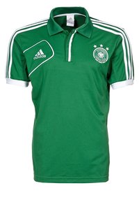 Polo Adidas vert avec accents blancs, trois étoiles au-dessus de l'emblème et manches rayées. Confectionné dans un tissu léger et respirant.