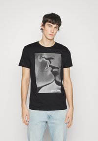 JOOP! Jeans ADRIEL - Triko s potiskem - black