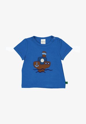 Blå kortærmet t-shirt med et brunt ubåd-design, der inkluderer en anker og bølger, lavet af blødt bomuldsstof.