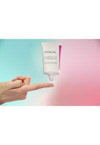StriVectin SD ADVANCED™ PLUS INTENSIVE MOISTURIZING CONCENTRATE - Feuchtigkeitspflege