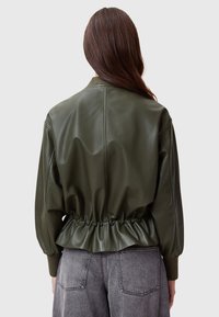 AllSaints SOFI  - Bomberjacks - green