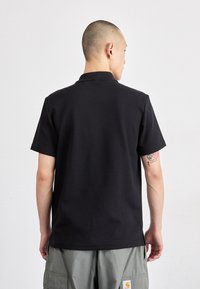 adidas Originals TREFOIL ESSENTIALS WAFFLE - Polo - black