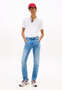 Tommy Jeans SCANTON  - Karcsúsított farmerek - denim