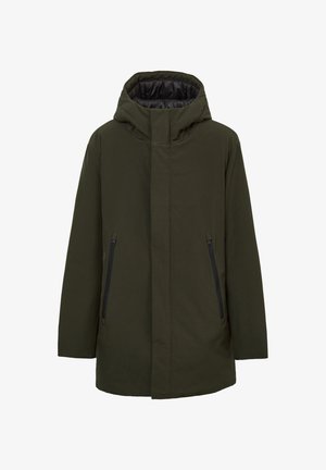 Cappotto verde oliva con cappuccio, chiusura frontale con zip, due tasche laterali con zip e una texture liscia, con rivestimento interno nero.