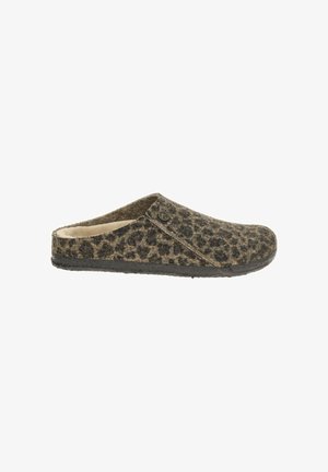 Pantofole slip-on con stampa leopardo marrone e nera, con interno morbido e suola nera, vista laterale.