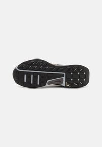 Nike Performance JUNIPER 3 - Scarpe da trail running - dark smoke grey/light orewood brown/black/wolf grey