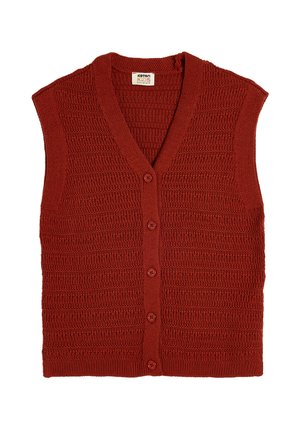 Chaleco sin mangas de punto rojo con cuello en V, que presenta un patrón texturizado y cinco botones a juego en la parte delantera.