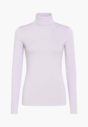 Maglione a collo alto lilla chiaro, maniche lunghe, design aderente, trama liscia, accenti di cucitura minimi vicino al colletto.