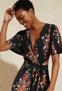 Love & Roses TWIST FRONT - Overal - black floral