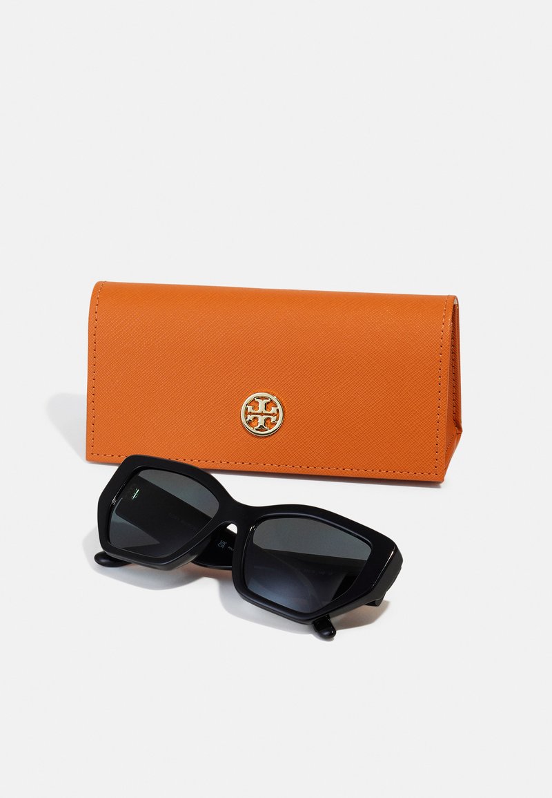 Tory Burch Black Oversized Sunglasses with Orange Logo Case Tory Burch Sunglasses - black - Zalando.co.uk main image 2