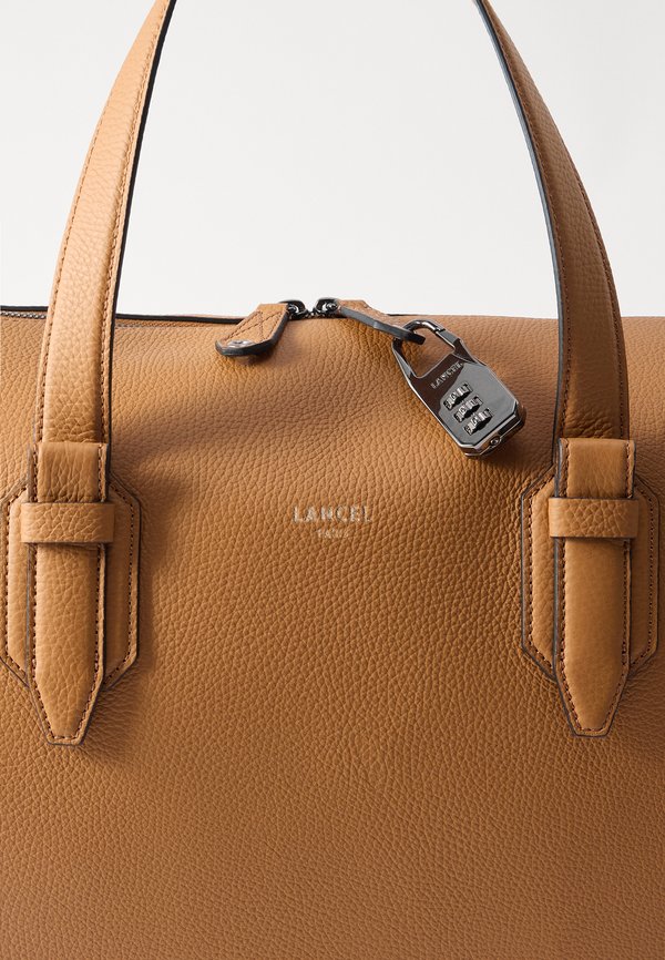 CHARLIE UNISEX - Briefcase - camel3