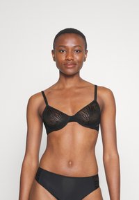 Calvin Klein Underwear - UNLINED DEMI - Krūšturis ar stīpiņu - black Miniatūras attēls 1