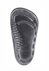 Schwarze orthopädische Einlage mit strukturiertem Oberflächen, anatomischer Form und detaillierten Rillen zur Unterstützung des Fußgewölbes. Konturiert für den Komfort des Fußes.